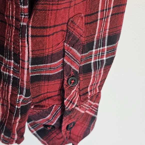 Mens Kolby Red Plaid Button Down Shirt Size Medium - Picture 8 of 9